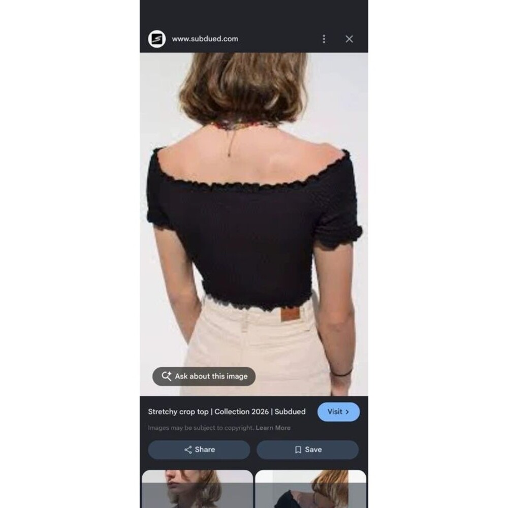 H & M black crop top